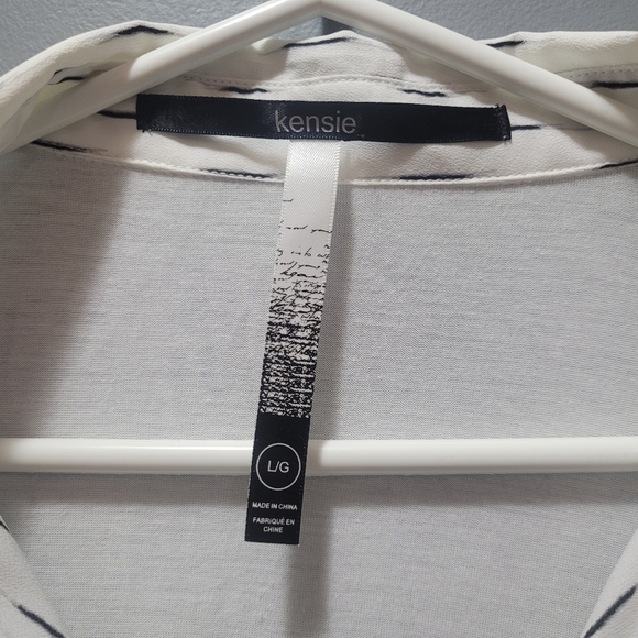 Kensie white/black lined shirt Size L - Picture 3 of 6